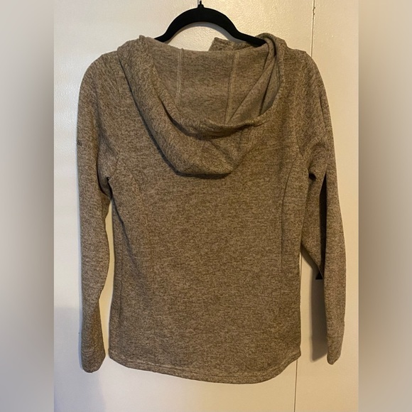 Columbia Women’s 1/4 button hooded sweatshirt, small - Picture 2 of 5